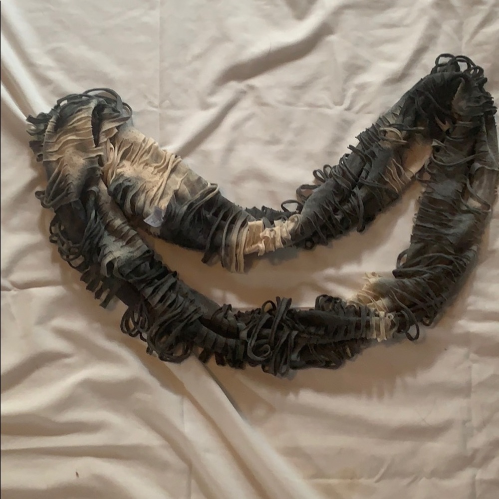 Scarf